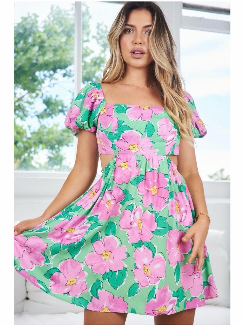 Adorable Esther & Co summer dress